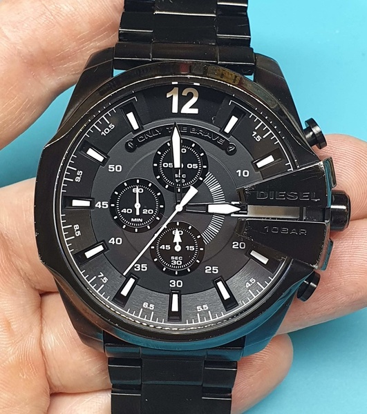 Diesel DZ4283 — замена стекла